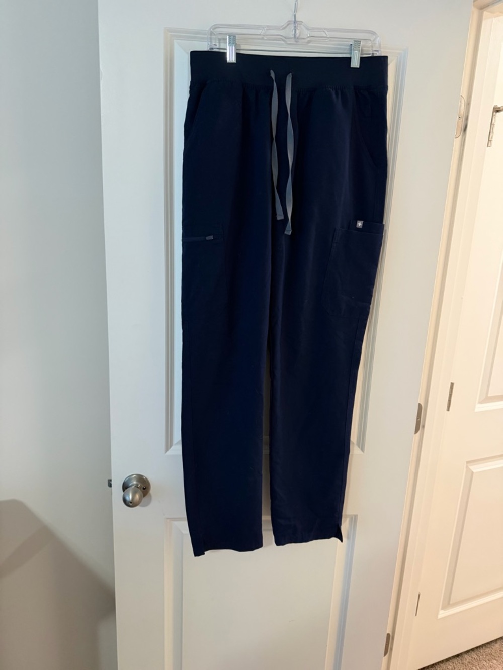 Women’s Navy FIGS Scrub Pants